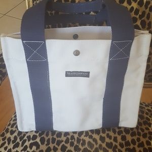 Island Company Tote bag